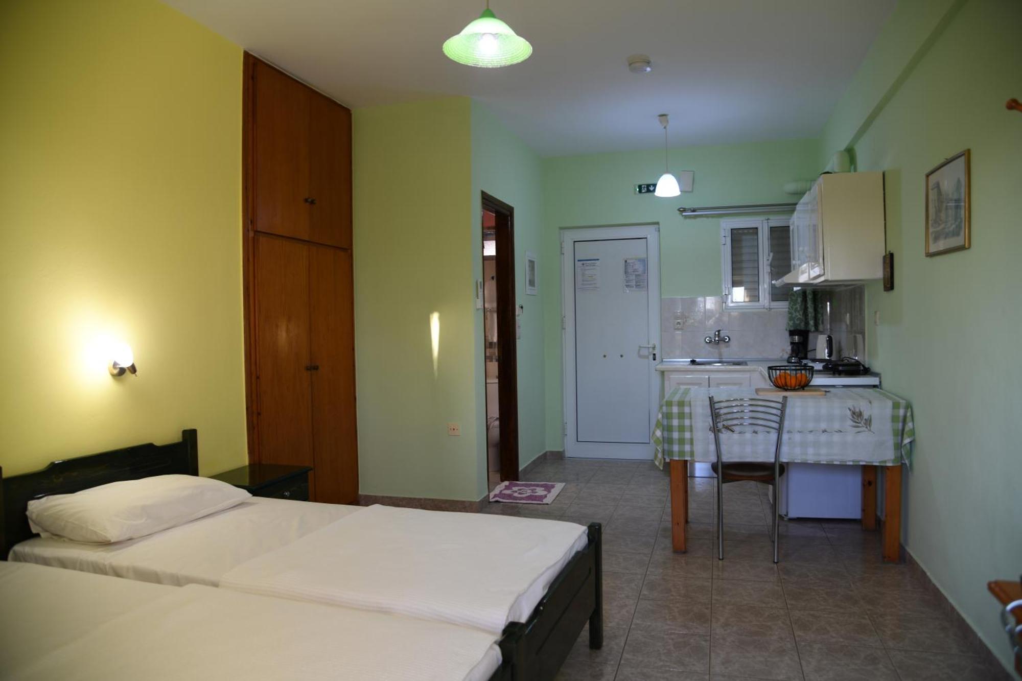 Elena Apartments Stoypa Stoupa Ngoại thất bức ảnh