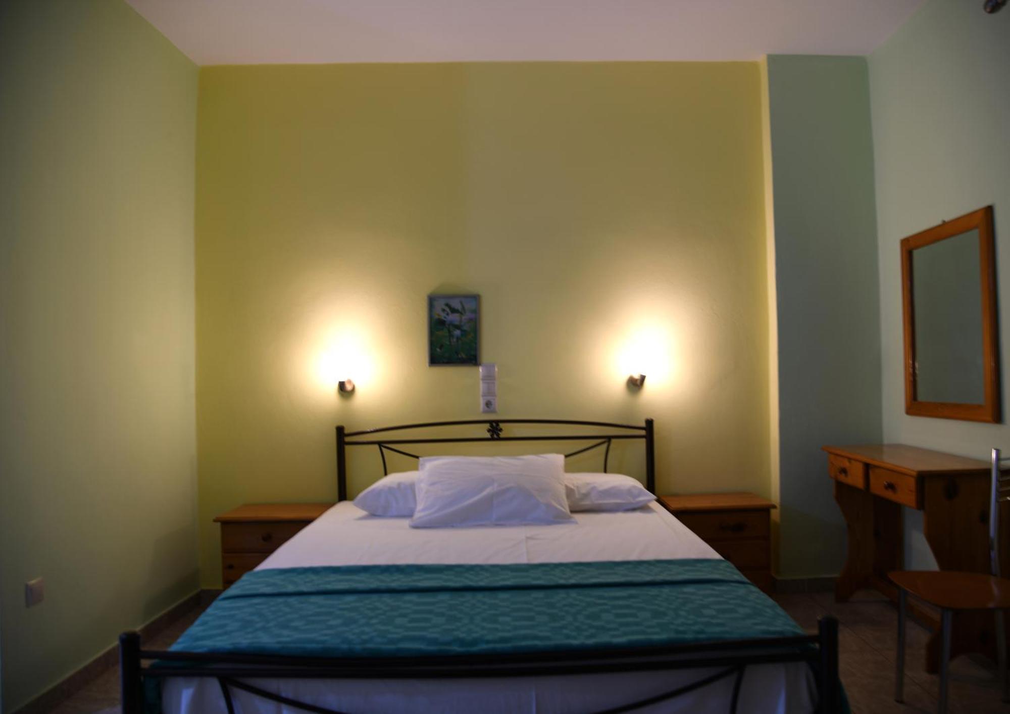 Elena Apartments Stoypa Stoupa Ngoại thất bức ảnh
