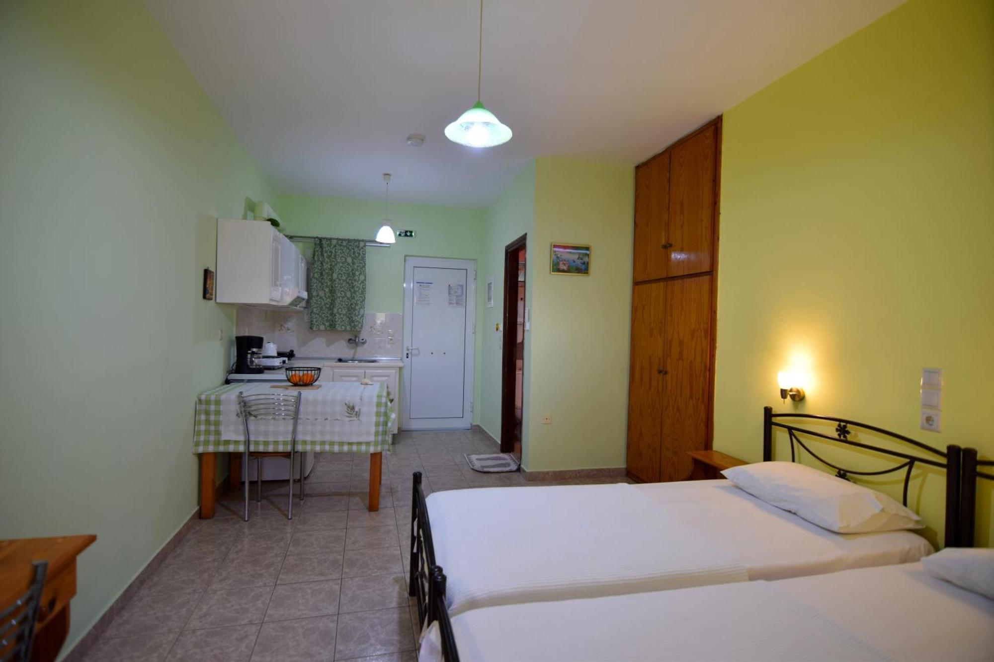 Elena Apartments Stoypa Stoupa Ngoại thất bức ảnh
