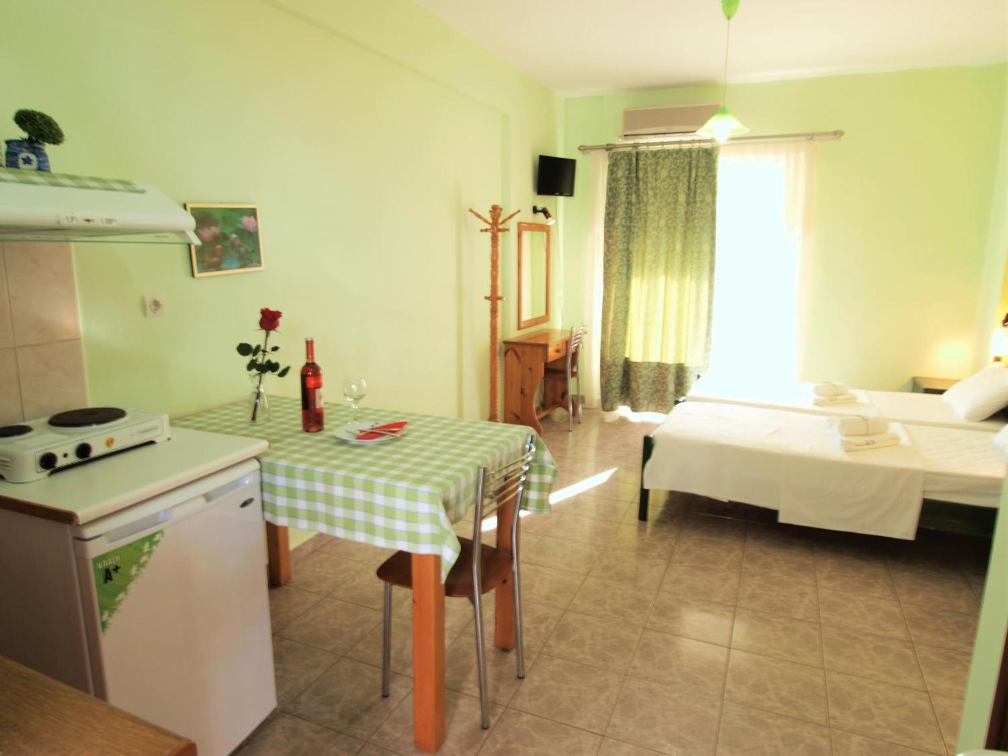 Elena Apartments Stoypa Stoupa Ngoại thất bức ảnh