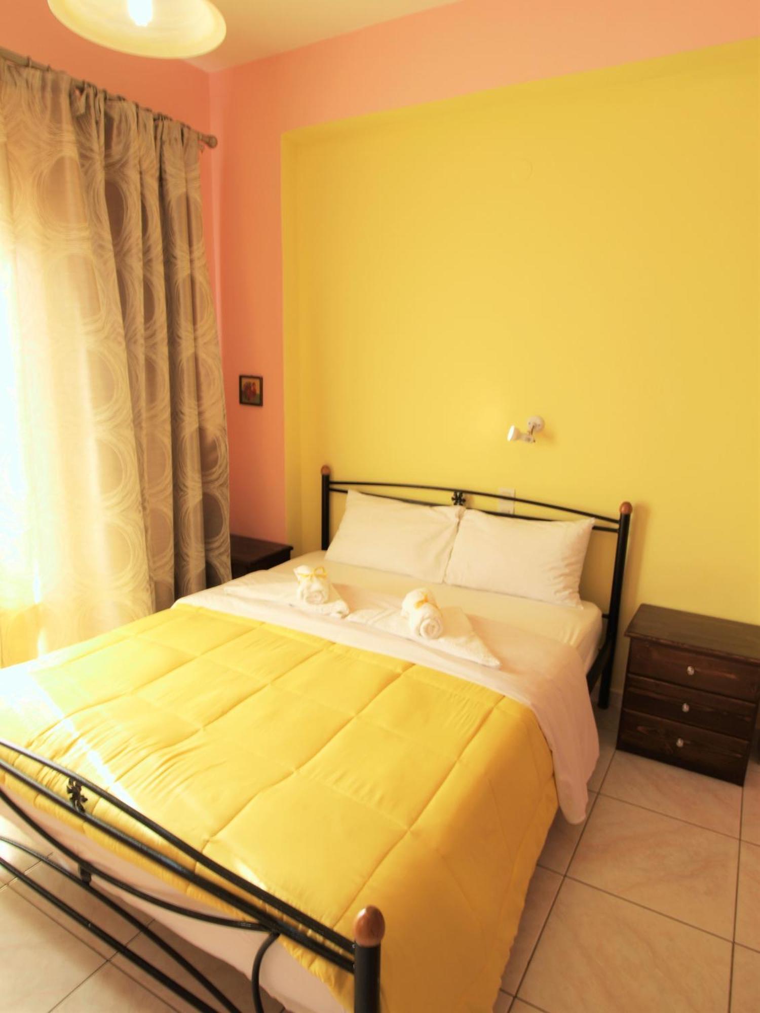 Elena Apartments Stoypa Stoupa Ngoại thất bức ảnh